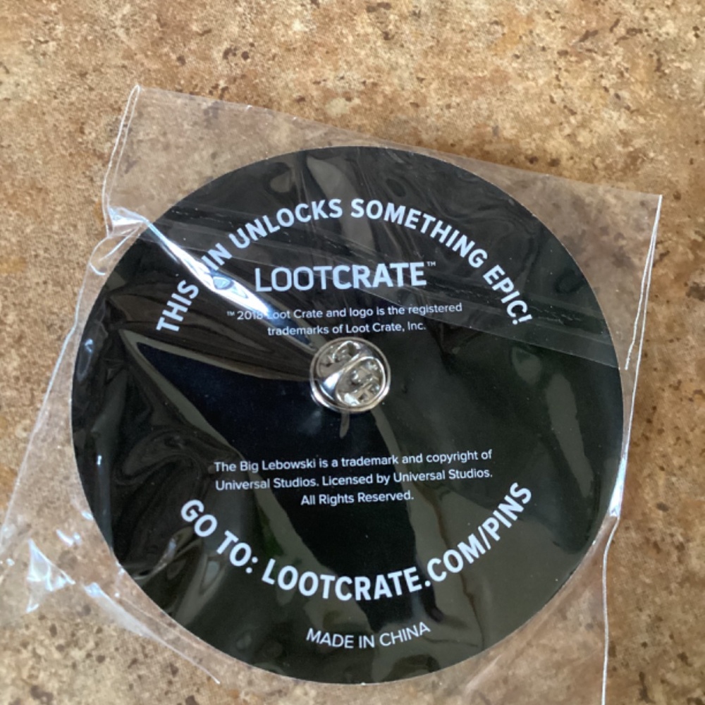 The Big Lebowski Pin The Dude Jeff Bridges Enamel LootCrate - Picture 2 of 3